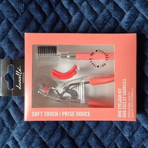 Danielle Creations Eyelash Kit, Brand New In Box